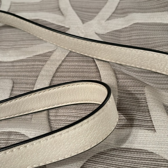 Kate Spade Alycia Grove Street Black and Cement Shoulder bag Like New with Tag - Picture 9 of 10